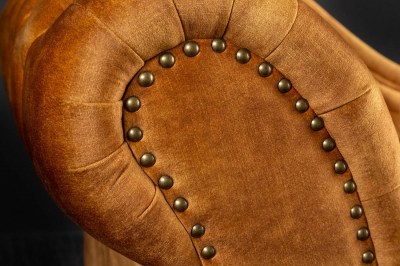 design-hevero-chesterfield-mustarsarga-barsony-2