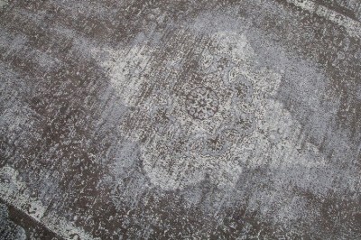 Dizajnový koberec Lessie II 240x160 cm / svetlo sivá