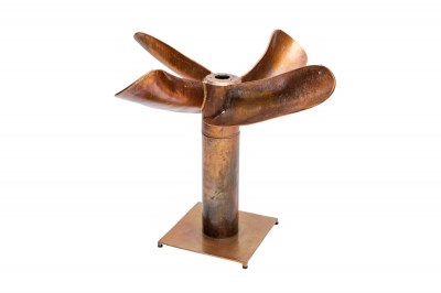 stilusos-etkezoasztal-propeller-94-cm-rez-006